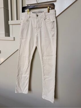 MAC Jeans Men's Straight Jeans in Cream White
